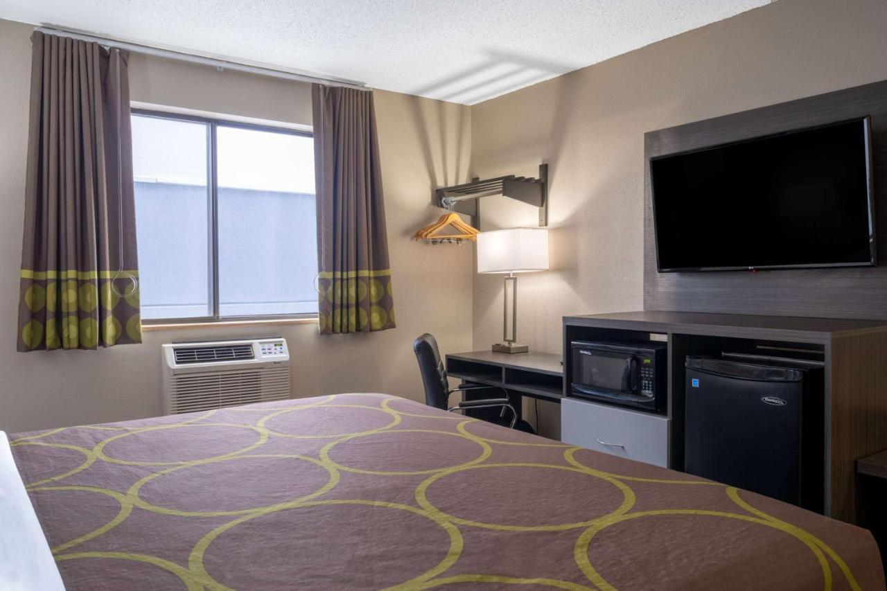 Super 8 By Wyndham Меррилвилл Экстерьер фото